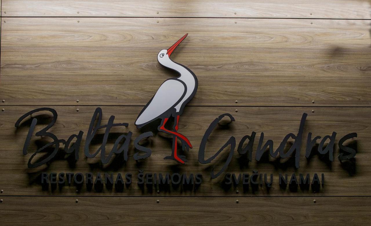 Hotel Baltas Gandras Naisiai Exteriér fotografie